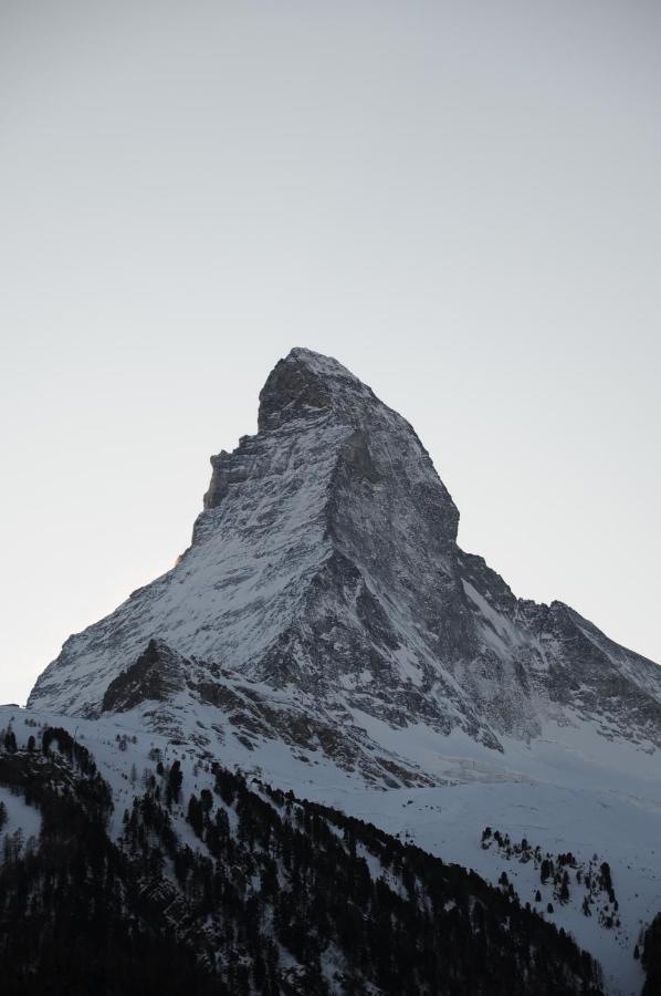Emelie Zermatt 4**** Exterior foto