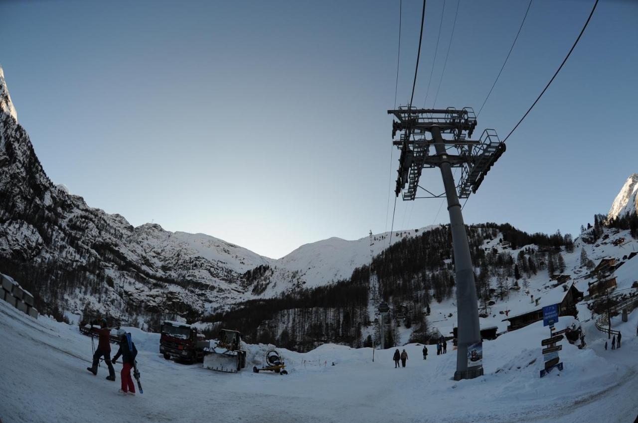 Emelie Zermatt 4**** Exterior foto
