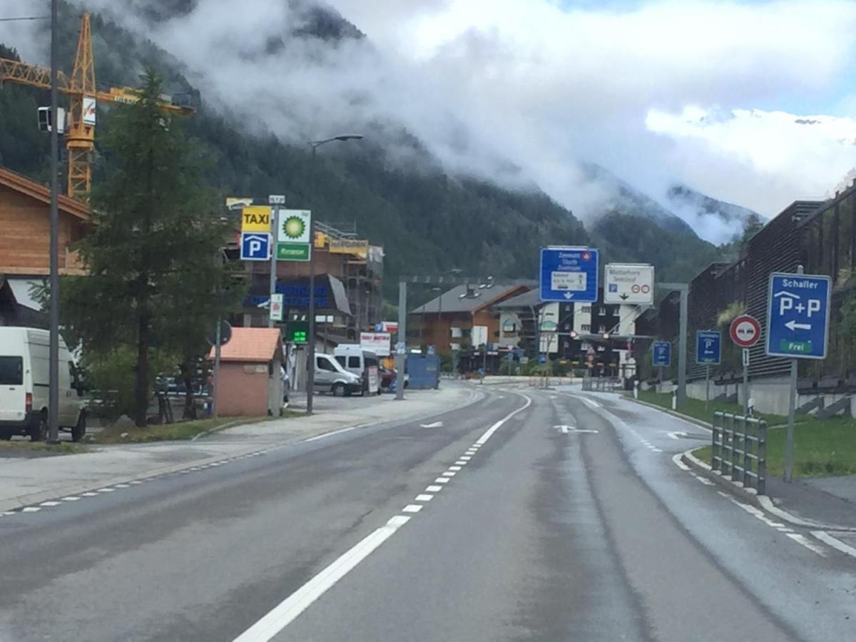Emelie Zermatt 4**** Exterior foto